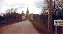 Bill Leschuk photo, entry into Nueville, France