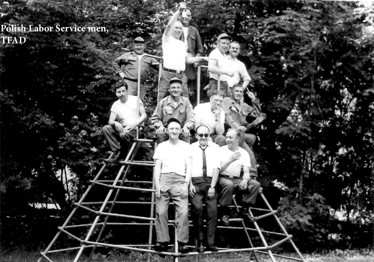 Polish Labor Service men, TFAD