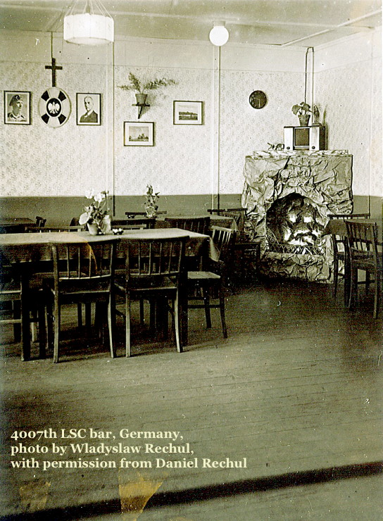 W. Rechul photograph, 1945-1947