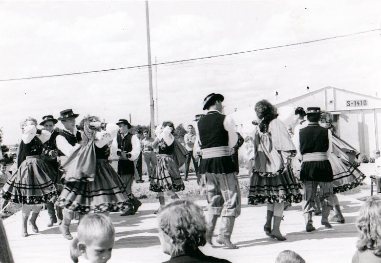 photo courtesy of Daniel Rechul, son of Wladyslaw Rechul